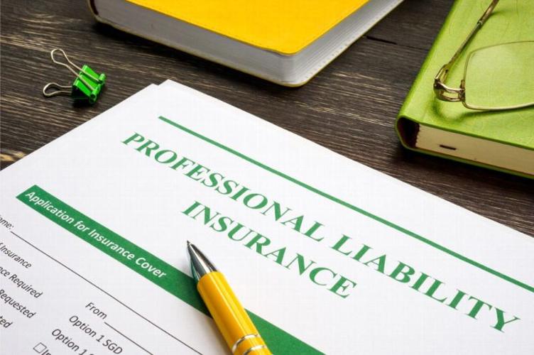 Architects: Think Twice Before Accepting an 18-Month PI Insurance Policy In an increasingly regulated landscape, Professional Indemnity (PI) insurance is not just a financial safeguard—it’s a compliance requirement. While 18-month PI policies may appear to offer flexibility or cost-efficiency, architects should be cautious before committing.